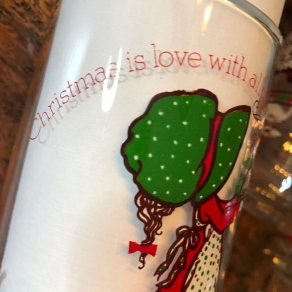 6 Holly Hobbie Christmas Collectible Coca Cola Glasses - Picture 8 of 9